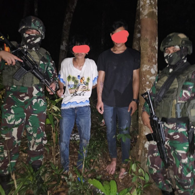 Satgas Pamtas RI-Mly Yonarmed 16/TK Amankan 2 Orang PMI Non Prosedural Yang Diduga Membawa 2 Paket Narkoba Jenis Shabu Seberat 1 Gram di Jalur Tikus