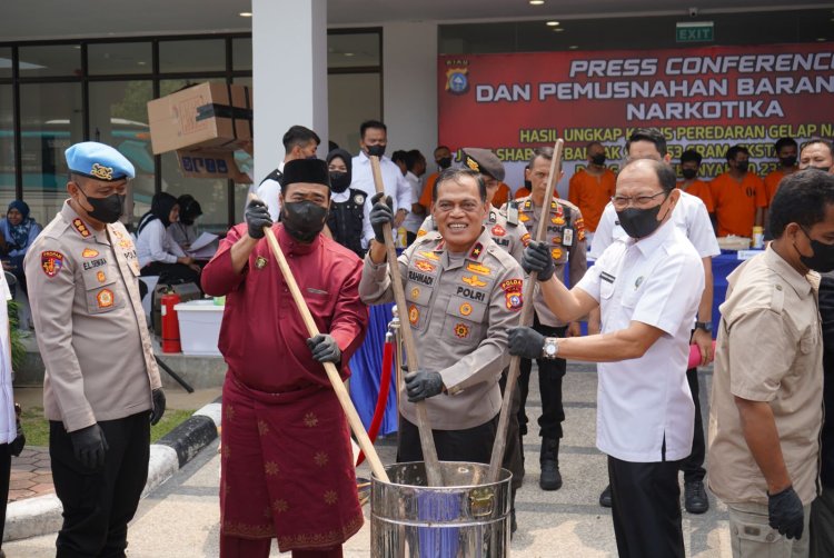 Pemusnahan Barang Bukti Oleh Polda Riau, di Hadiri Kejaksaan LAM dan TNI