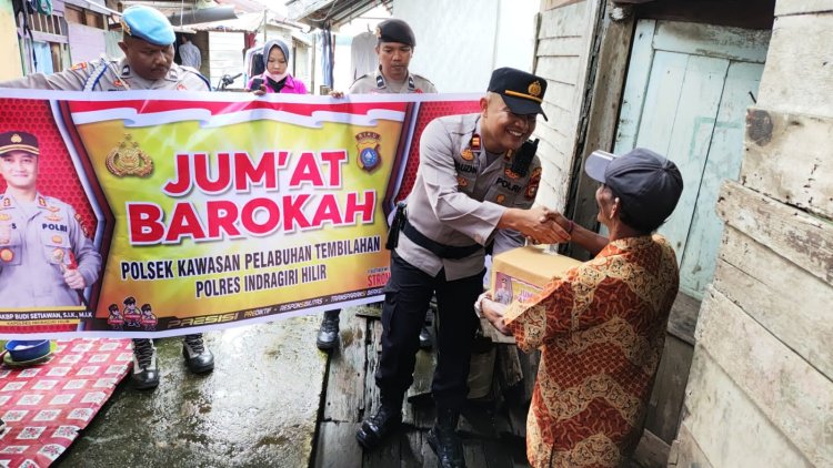 Jumat Berkah: Polsek KSKP dan Ranting Bhayangkari Menyebarkan Paket Sembako dan Makanan Siap Saji