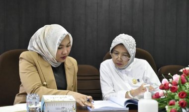"Komisi II DPRD Pekanbaru Panggil Dinas Koperasi dan UMKM Kota Pekanbaru untuk Bahas R-APBD 2024"