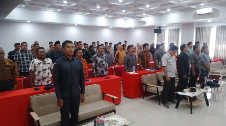 Koordinator Divisi SDMO Bawaslu Inhil Membuka Resmi Bimbingan Teknis Pembinaan Aparatur Pengawas Pemilu