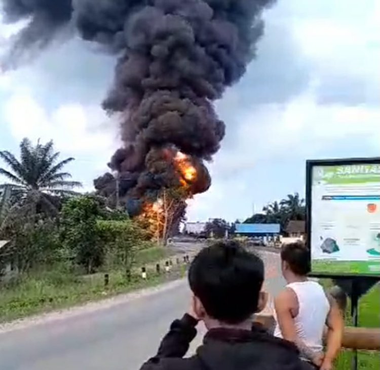 Insiden Terbakarnya Truk Tangki BBM di Dumai: Tanggapan Pertamina