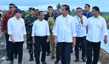 Panglima TNI Dampingi Presiden RI Tinjau Ketahanan Pangan Nasional di Merauke, Papua Selatan: Fokus pada Keamanan Pangan dan Inovasi Pertanian