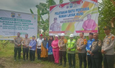 Program Siak Peduli: Sinergi Polres Siak dan BASNAS Bangun Rumah Layak Huni