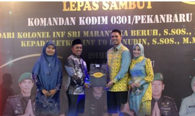 Ketua DPRD Kota Pekanbaru Hadiri Acara Lepas Sambut Dandim 0301/Pekanbaru