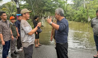 Agung Nugroho Cek Langsung Lokasi Banjir Pekanbaru