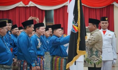 Bupati Kuansing Kukuhkan IKKS Pekanbaru Bersama Gubernur Riau