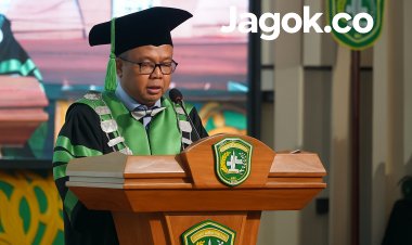 UIR Kukuhkan Guru Besar ke-25 di Bidang Bioteknologi