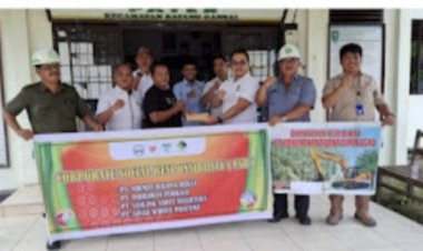 NHR Grup Bantu Perbaikan Jalan di Batang Gansal