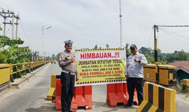 Jembatan Sungai Rokan Ditutup Total, Lalu Lintas Dialihkan ke Lubuk Bendahara
