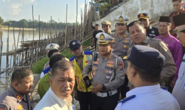 Polda Riau & BPJN Perbaiki Jalur Pekanbaru–Kuansing Jelang Pacu Jalur 2025