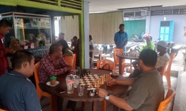 Lurah Rengat Gelar Open Turnamen Catur Semarakkan HUT RI ke-80