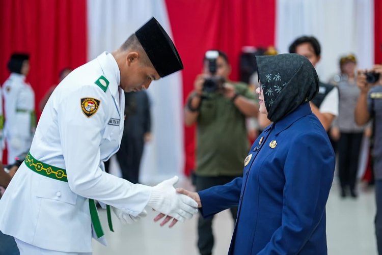 Bupati Siak Kukuhkan 30 Paskibraka untuk Upacara HUT RI ke-80