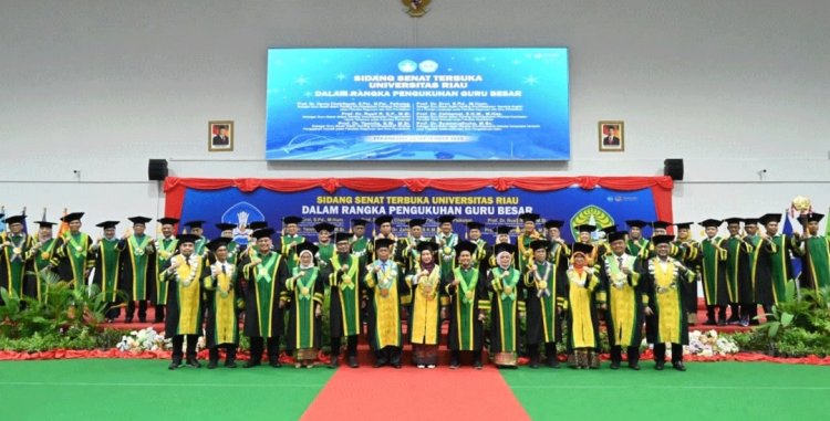 Universitas Riau Kukuhkan 6 Guru Besar Baru, Jumlah Capai 136
