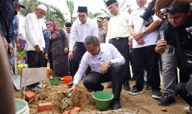 Gubernur Riau Abdul Wahid Resmikan Pembangunan SMAN 3 Kemuning di Inhil