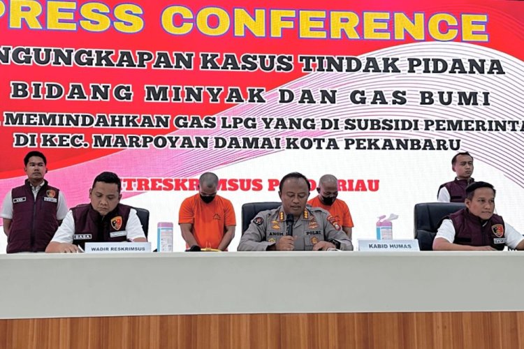 Polda Riau Tangkap Dua Pengoplos LPG 3 Kg Raup Untung Rp70 Juta/Bulan