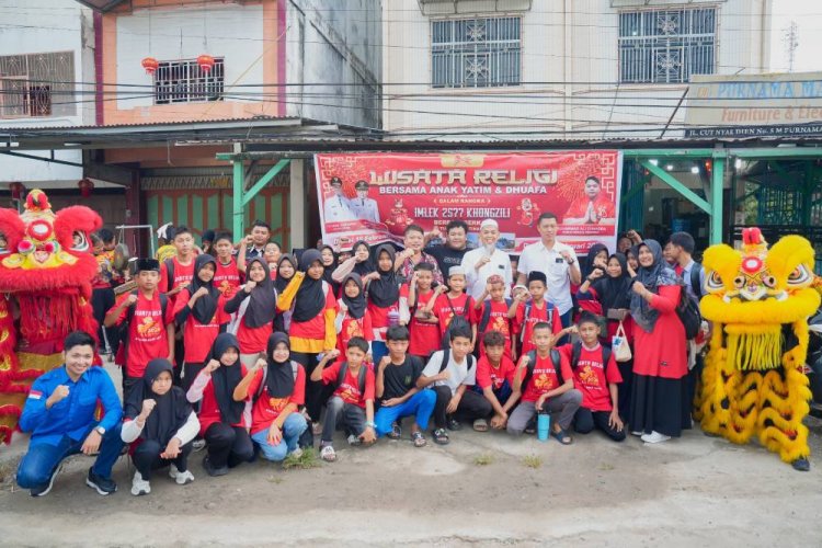 Wali Kota Dumai Lepas Wisata Religi Anak Yatim dan Dhuafa
