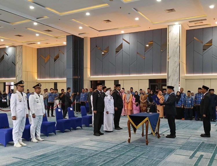 Resmi Dilantik Wako Agung, 7 Pejabat Baru Pemko Pekanbaru Siap Genjot Reformasi Birokrasi