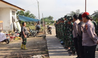 Awali Tugas Dengan Disiplin, Lettu Inf Feby Harahap Pimpin Apel Pagi, Berikan Arahan Dan Semangat Kepada Tim Satgas TMMD Ke 129 Kodim 0313/KPR
