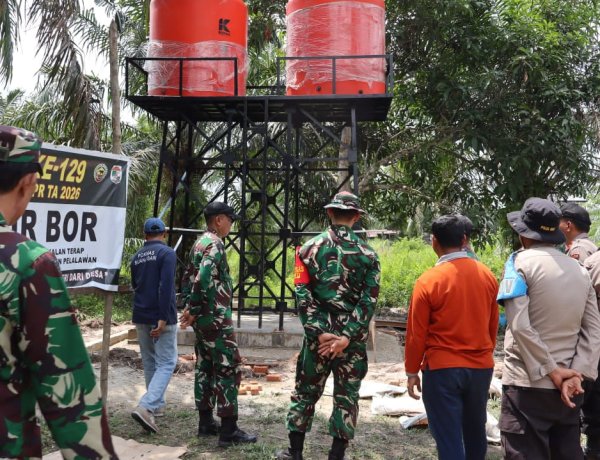 Pastikan Kesiapan Kunjungan Tim Wasev Mabesad, Dandim 0313/KPR Tinjau Langsung Sasaran Fisik TMMD Ke-129 di Desa Pangkalan Terap