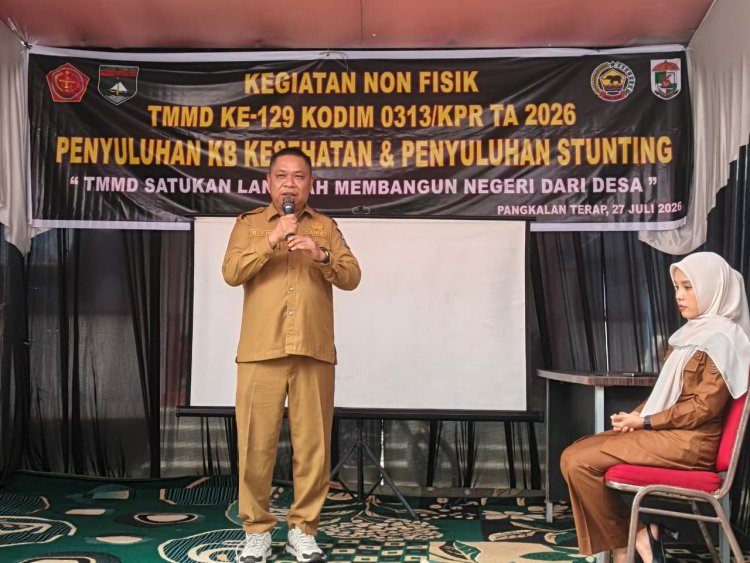 Satgas TMMD Ke-129 Kodim 0313/KPR Berikan Penyuluhan KB Kesehatan Dan Cegah Stunting Di Pangkalan Terap