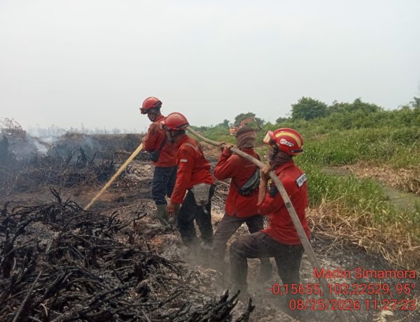Komitmen RPK PT Arara Abadi Ikut Berjibaku Padamkan Api di Kecamatan Kerumutan